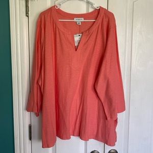Liz Claiborne Top- Perfect for Spring!!